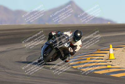 media/Dec-10-2023-SoCal Trackdays (Sun) [[0ce70f5433]]/Turn 12 (2pm)/